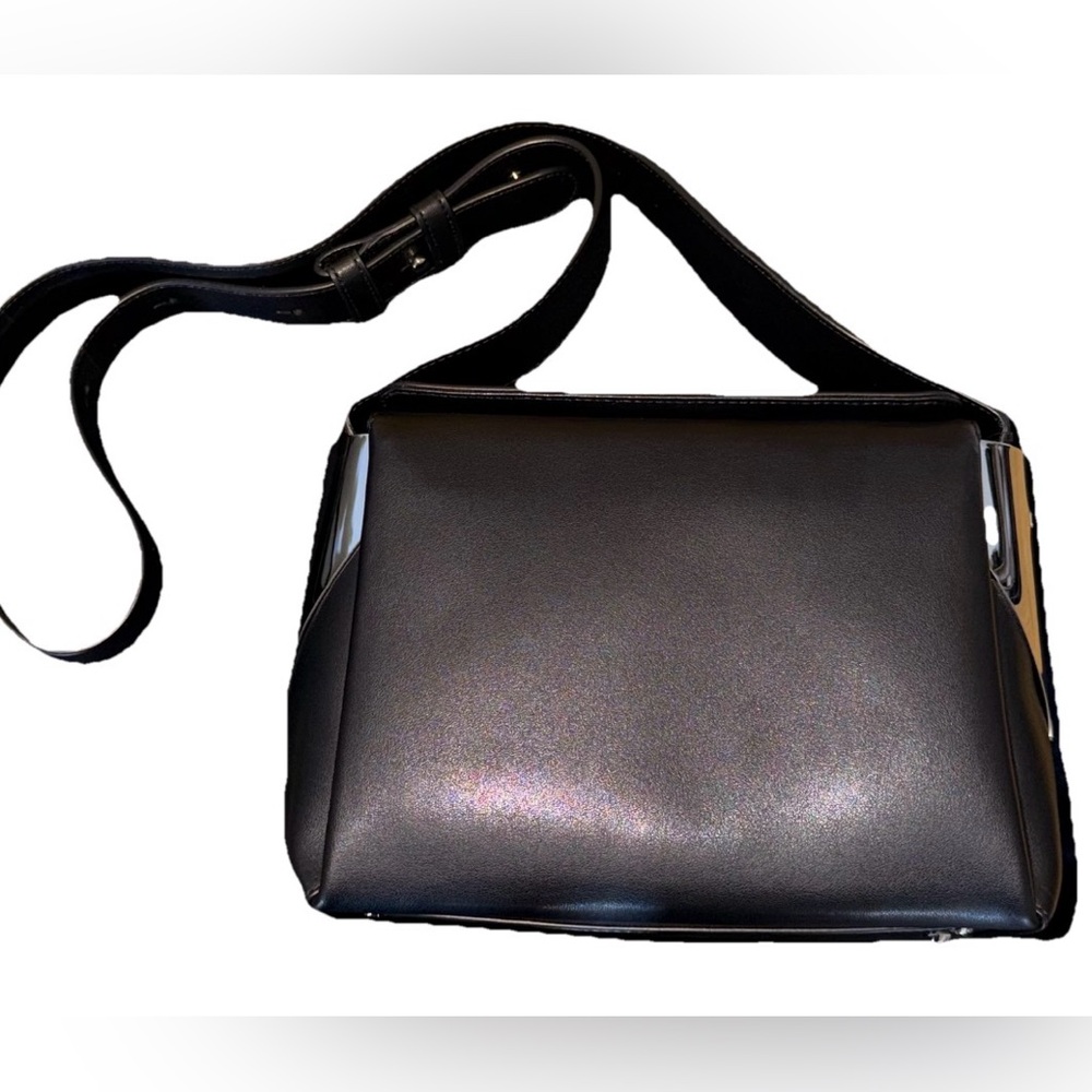 DKNY Black Tara Crossbody Bag w/ Silver Details Magnetic Closure NWT!